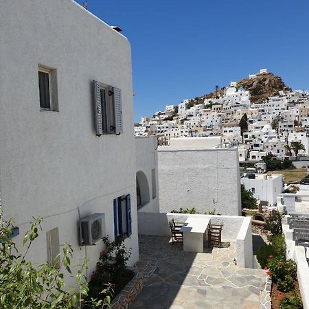 Aphrodite Hotel & Apartments Chora  Exterior photo