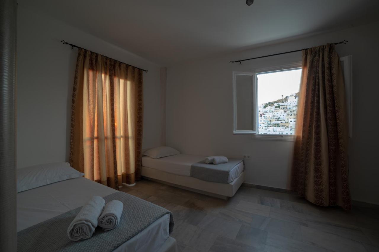 Aphrodite Hotel & Apartments Chora  Exterior photo