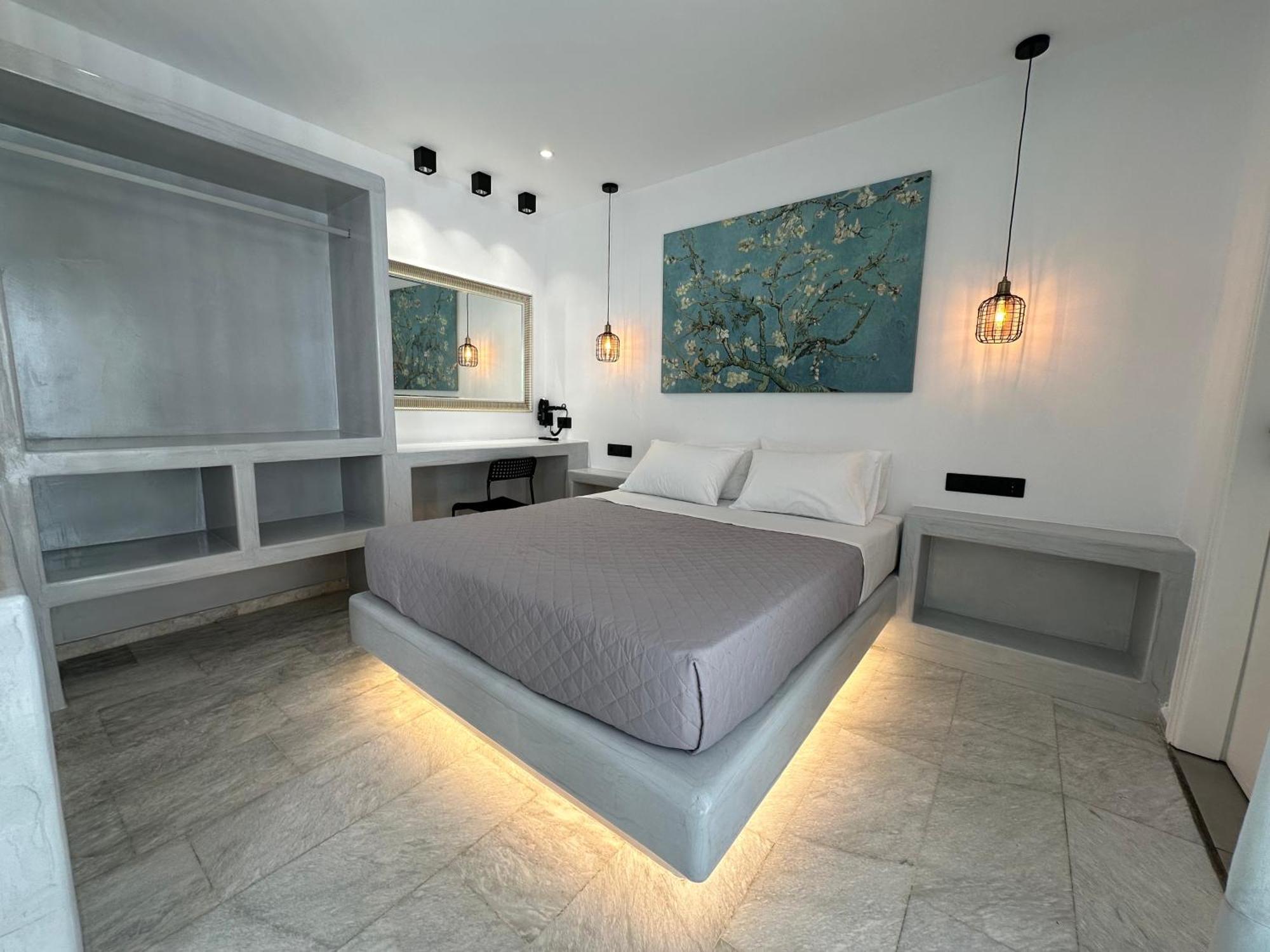 Aphrodite Hotel & Apartments Chora  Exterior photo